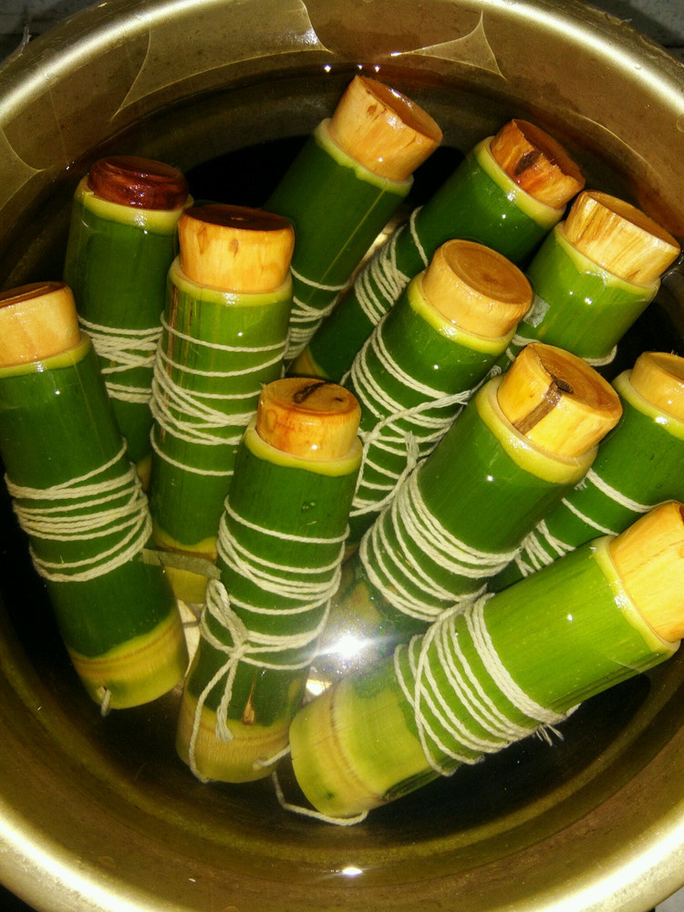 竹筒粽子的做法