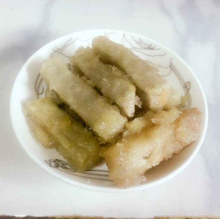 粤式甜点翻砂芋头的做法