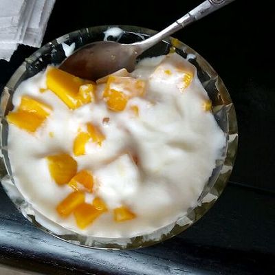 芒果大果粒酸奶