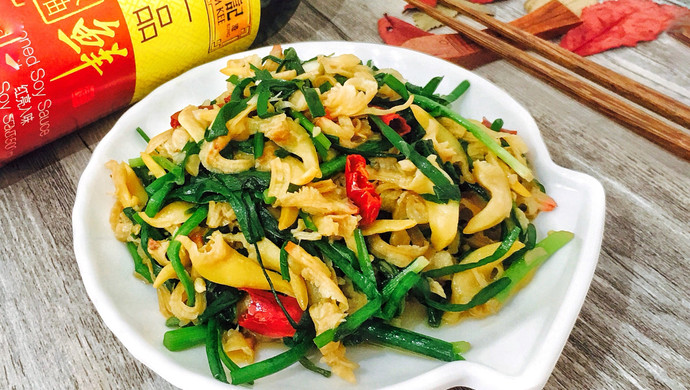 贝尖炒韭菜