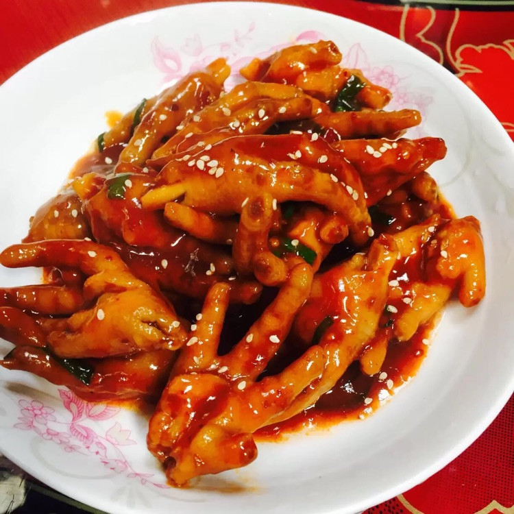 自制辣鸡爪的做法