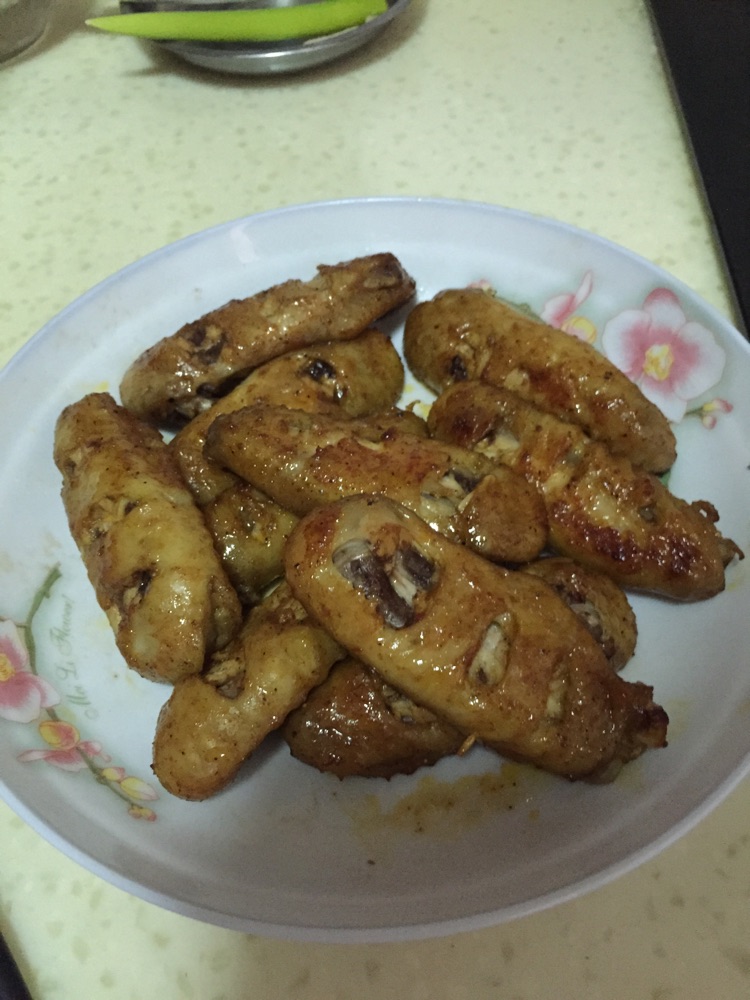 快速入味的美味烤鸡翅，只需三刷！！！