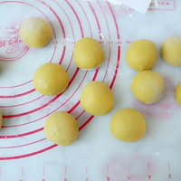 蜂花粉胡萝卜小面包#柏翠辅食节_烘焙零食#的做法图解7