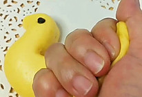 小黄鸭馒头 10+宝宝辅食的做法