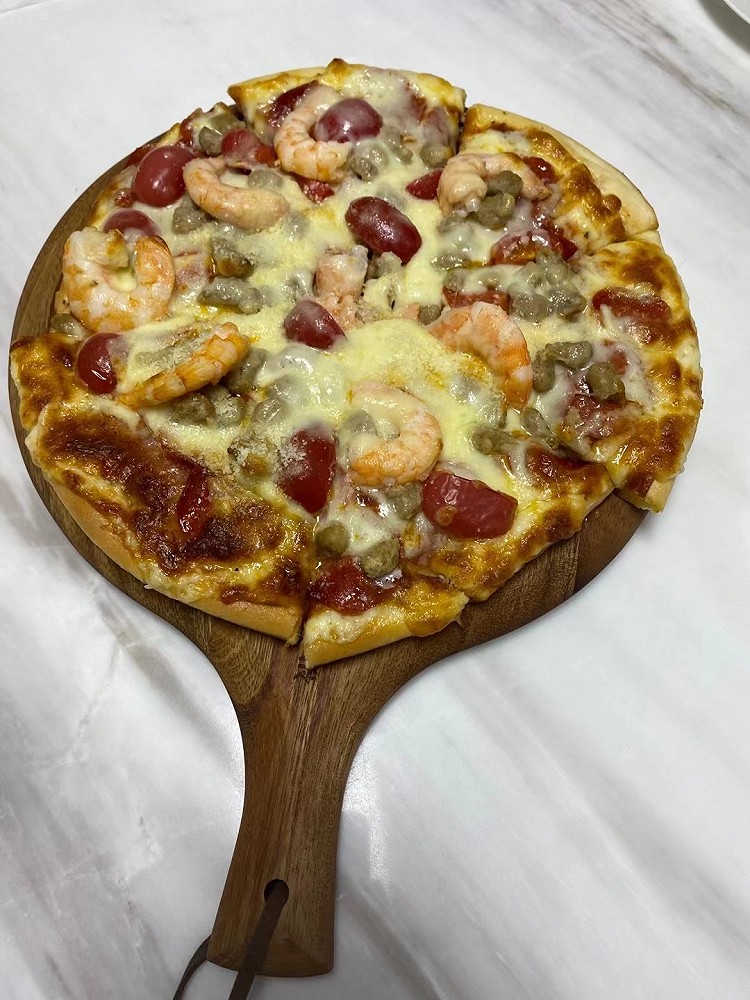 鲜虾披萨的做法