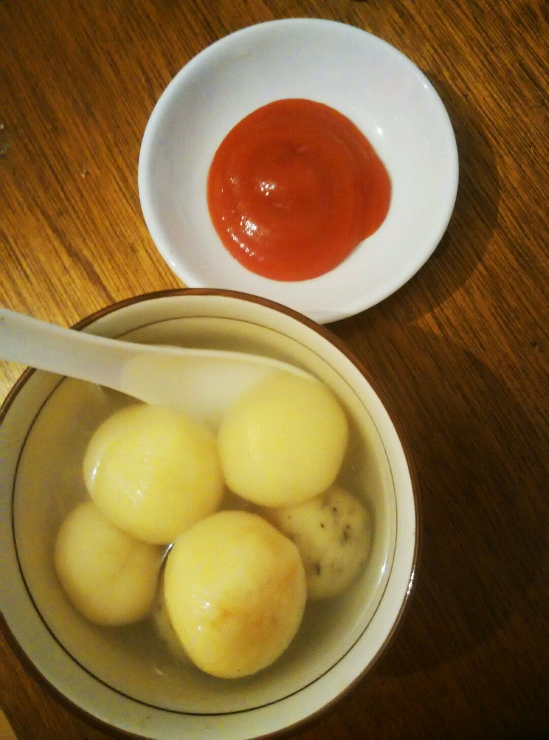 红薯煮汤圆图片