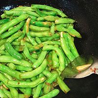 干煸四季豆的做法图解2