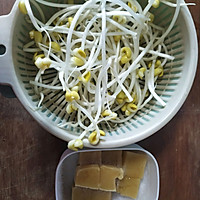 减脂餐之豆芽豆腐汤的做法图解1