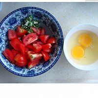 好吃的西红柿炒鸡蛋#全民赛西红柿炒鸡蛋#的做法图解2