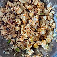 #巨下饭的家常菜#麻辣豆腐包的做法图解11