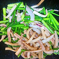 海鲜小炒王#黑人牙膏一招制胜#的做法图解5