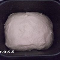 奶香豆沙餐包#东菱云魔法云面包机#的做法图解4
