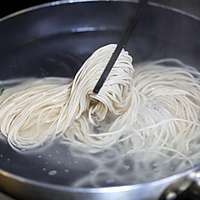 《宅家快手美食》卤肉饭酱汤面的做法图解4
