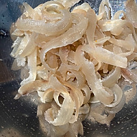 灌腊肠季肉皮别丢—-红油凉拌猪肉皮的做法图解1