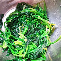 炝拌麻香菠菜#清香麻爽秒入魂#的做法图解3