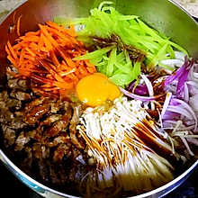 用特百惠多用锅做韩式石锅拌饭