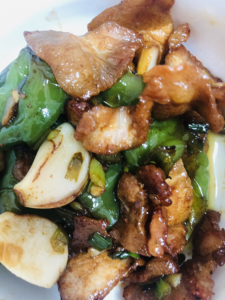 青椒炒肉的做法
