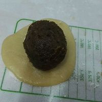 广式枣泥月饼的做法图解7