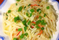 经典下饭菜酸辣土豆丝的做法