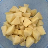 南瓜炖土豆的做法图解2