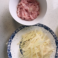 新生姜炒肉的做法图解3