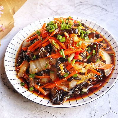 凉拌白菜梗