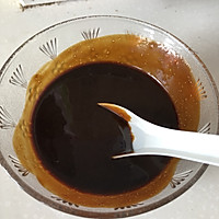 【妈妈的菜谱】酱爆鸡丁的做法图解2