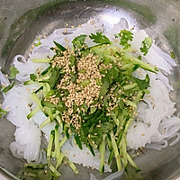 多吃不胖的凉拌麻辣魔芋结的做法图解4