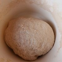 紫薯面包的做法图解1