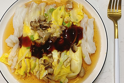 家庭版鸡蛋瘦肉肠粉