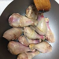 小鸡炖蘑菇的一般做法的做法图解2
