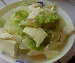 翡翠白玉汤（白菜炖豆腐）的做法