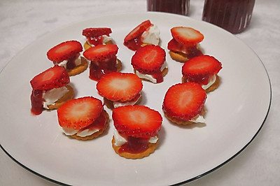 草莓奶酪小饼干
