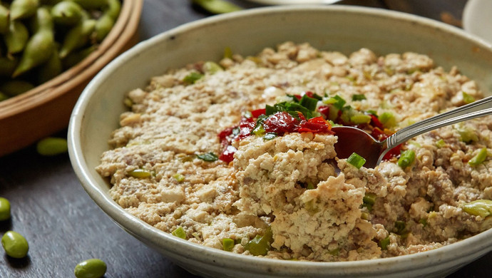【剁椒毛豆蒸臭豆腐】肉饼界的泥石流，敢吃就能做朋友！