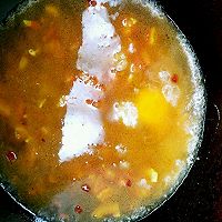 水波蛋肉肉米粉的做法图解5