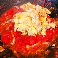 #元宵节美食大赏#香菇黄瓜西红柿鸡蛋面的做法图解6