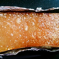 脆皮烧猪肉的做法图解2