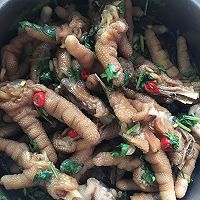 酸辣鸡脚的做法图解5