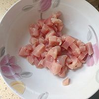 #以美食的名义说爱她#彩椒鸡肉丁的做法图解2