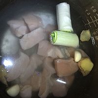 宝宝辅食鸡肉松的做法图解2