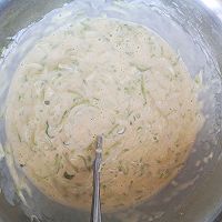 快手早餐-茭瓜（西葫芦）鸡蛋饼的做法图解6