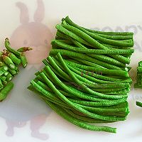 凉拌豆角的做法图解2