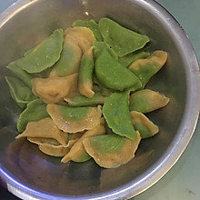 彩色水饺