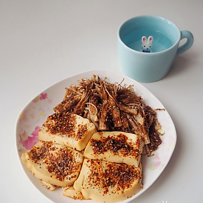 香烤豆腐金针菇「吃它」