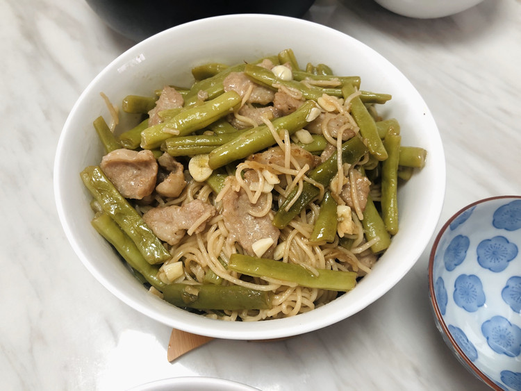 饭菜一锅搞定：豆角焖面的做法