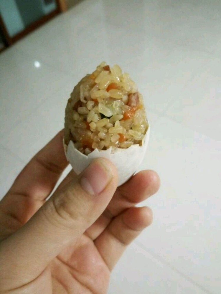 咸鸭蛋灌糯米饭的做法