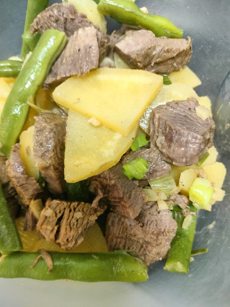 土豆豆角炖牛肉的做法