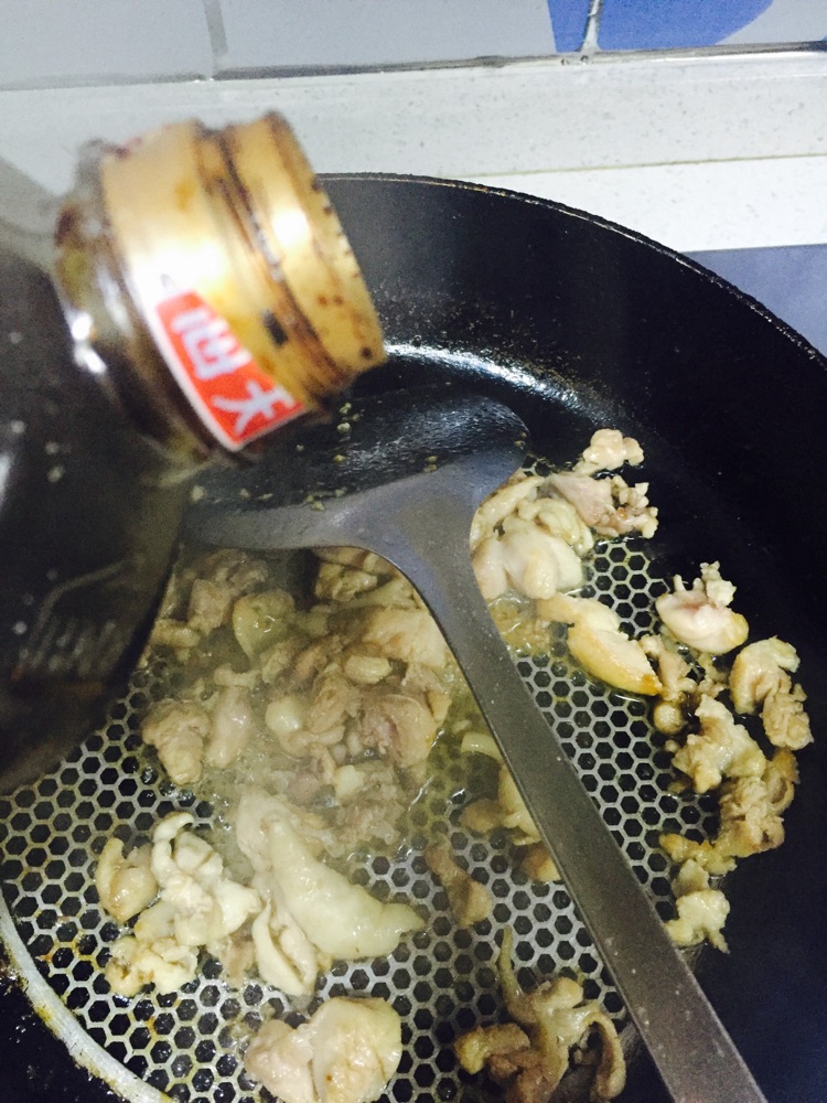 芝士鸡肉焗饭的做法图解5