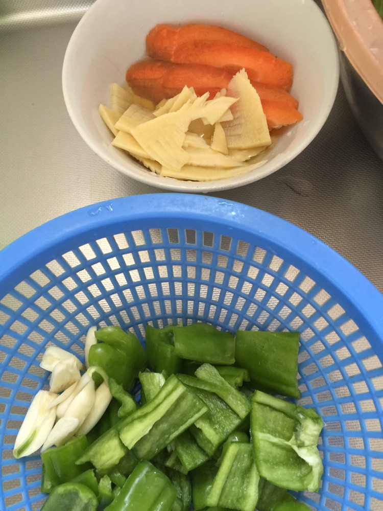 茶树菇烧老豆腐的做法图解3