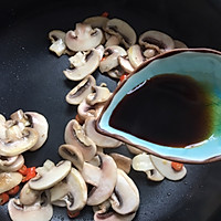 鲜香四溢的蚝油白蘑菇的做法图解4